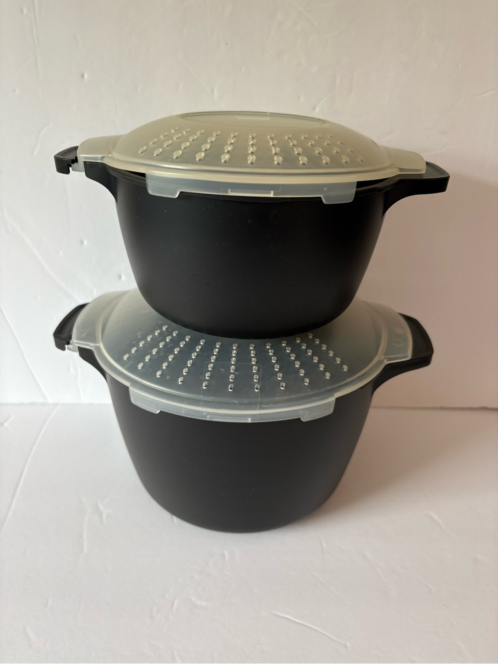 Pampered Chef Micro-Cooker Steamers Set 2 QT 8 Cups & 1 QT 4 Cups
